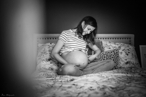 Photographe de grossesse maternité à Auxerre