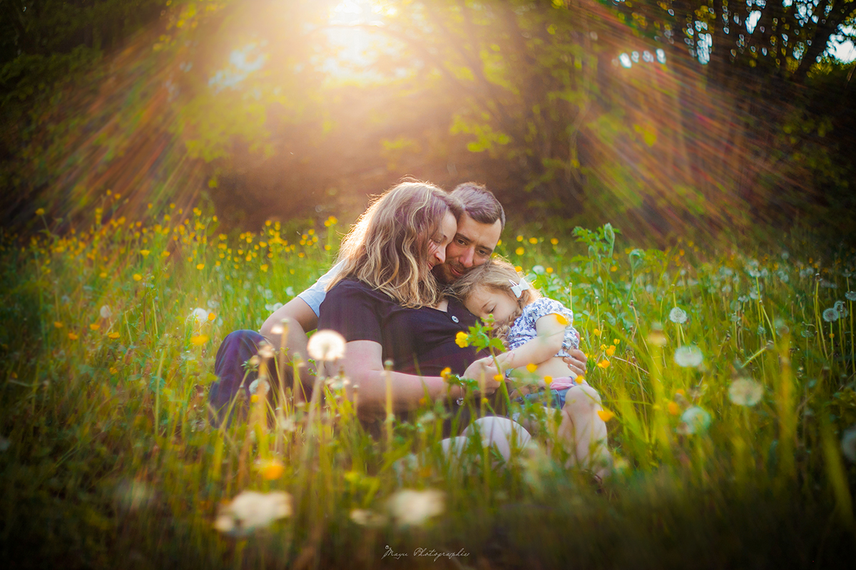 Photographe spécialisée dans la grossesse, la naissance et la famille