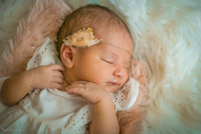 photographe bébé naissance Auxerre Yonne à domicile