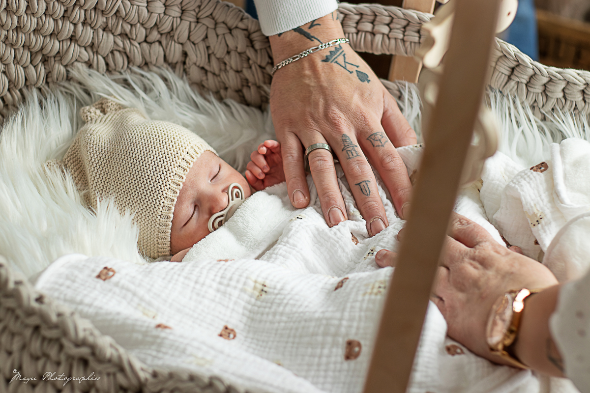 photographe de naissance bébé auxerre Yonne